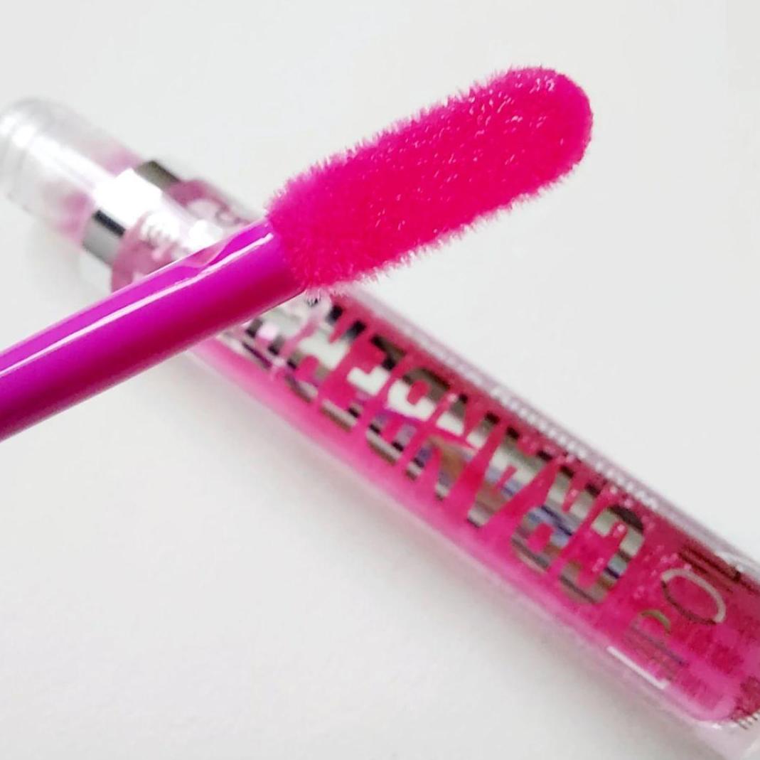 Essence Cranberry Lip Oil With Tinting Effect