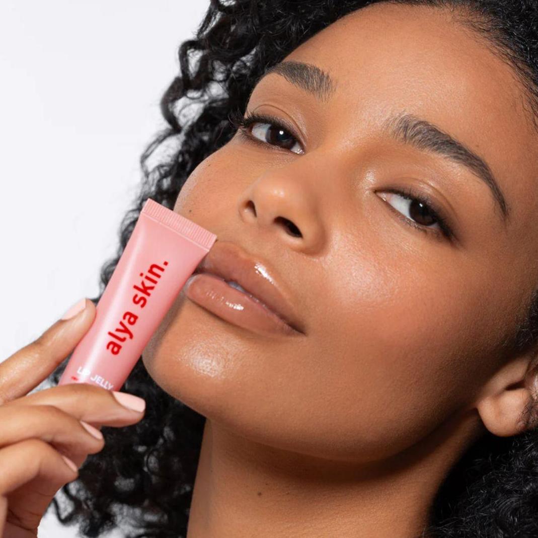 Alya Skin Lip Jelly 15ml lifestyle image