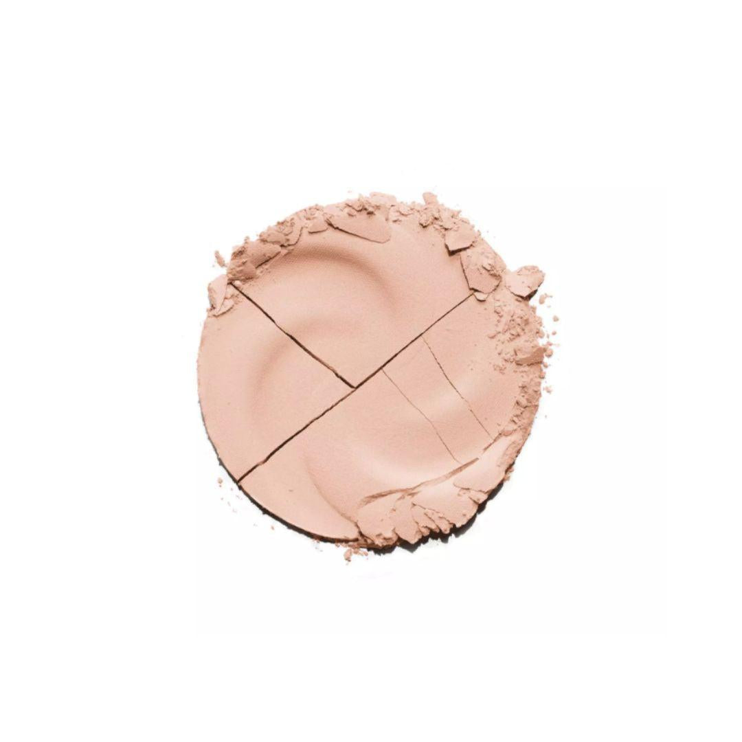 Essence Mattifying Compact Powder 10 Light Beige