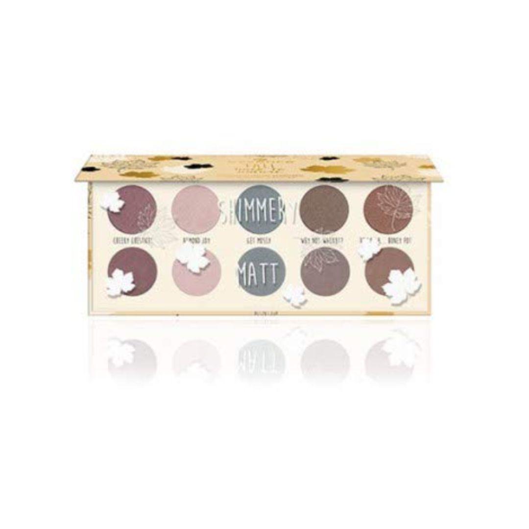 Essence fall back to nature eyeshadow palette