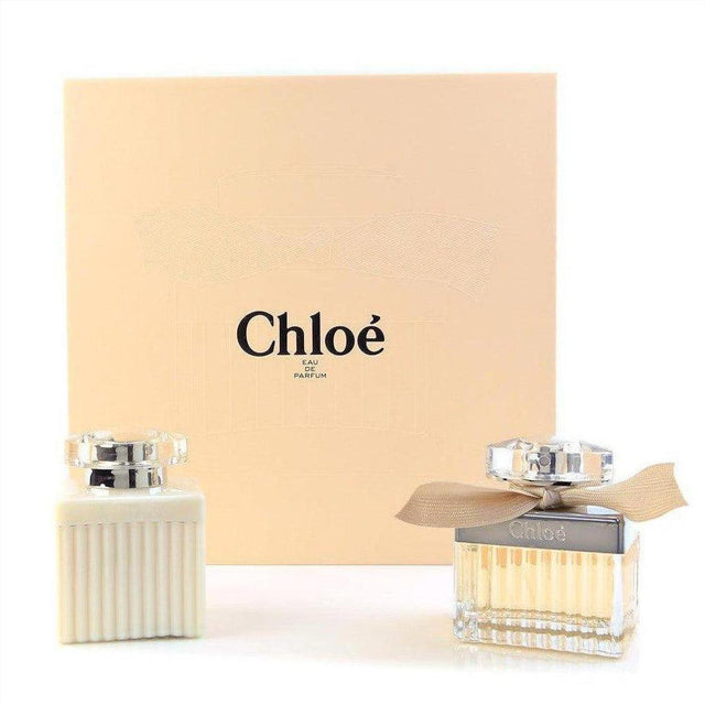 Chloé Signature Eau de Parfum 50ml Gift Set - Cosmetics Fragrance Direct -3.61422E+12