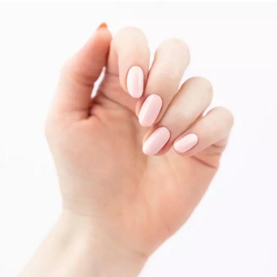 Essence Gel Nail Colour 04 Bubble Trouble 8ml - Cosmetics Fragrance Direct-4059729348753