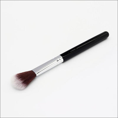Face - Highlight Brush - Cosmetics Fragrance Direct-1446265
