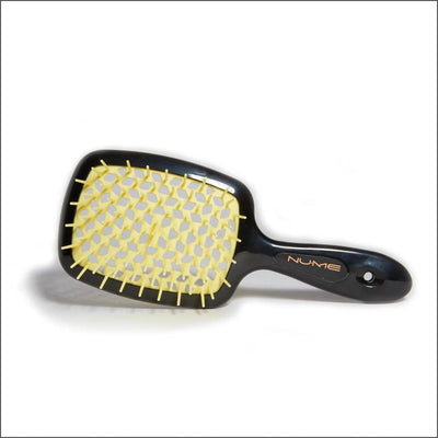 NuMe Scalp Massage Brush - Cosmetics Fragrance Direct-00301108